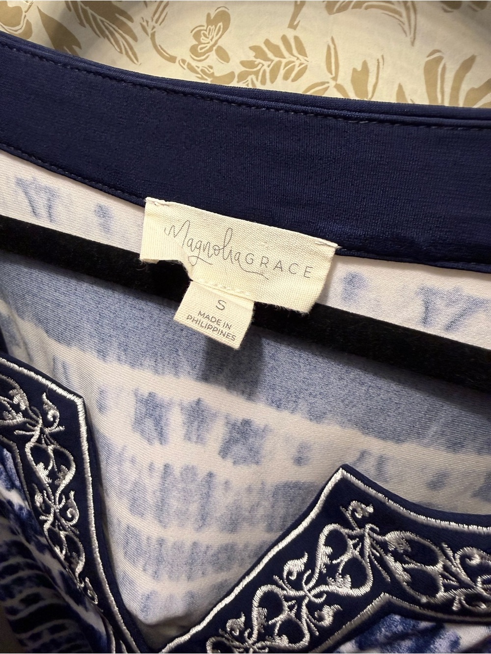 Magnolia Grace Blue and White Sleeveless Midi Dress with Embroidered V-Neck - Picture 3 of 3